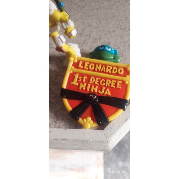 Teenage MUTANT Ninja TuRTLES action figures lot of 9 - Picture 9 of 10